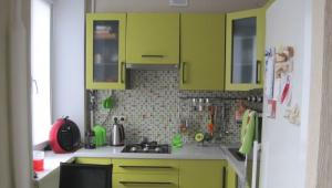 Длинная узкая кухня – планировка (41 фото) удобного пространства